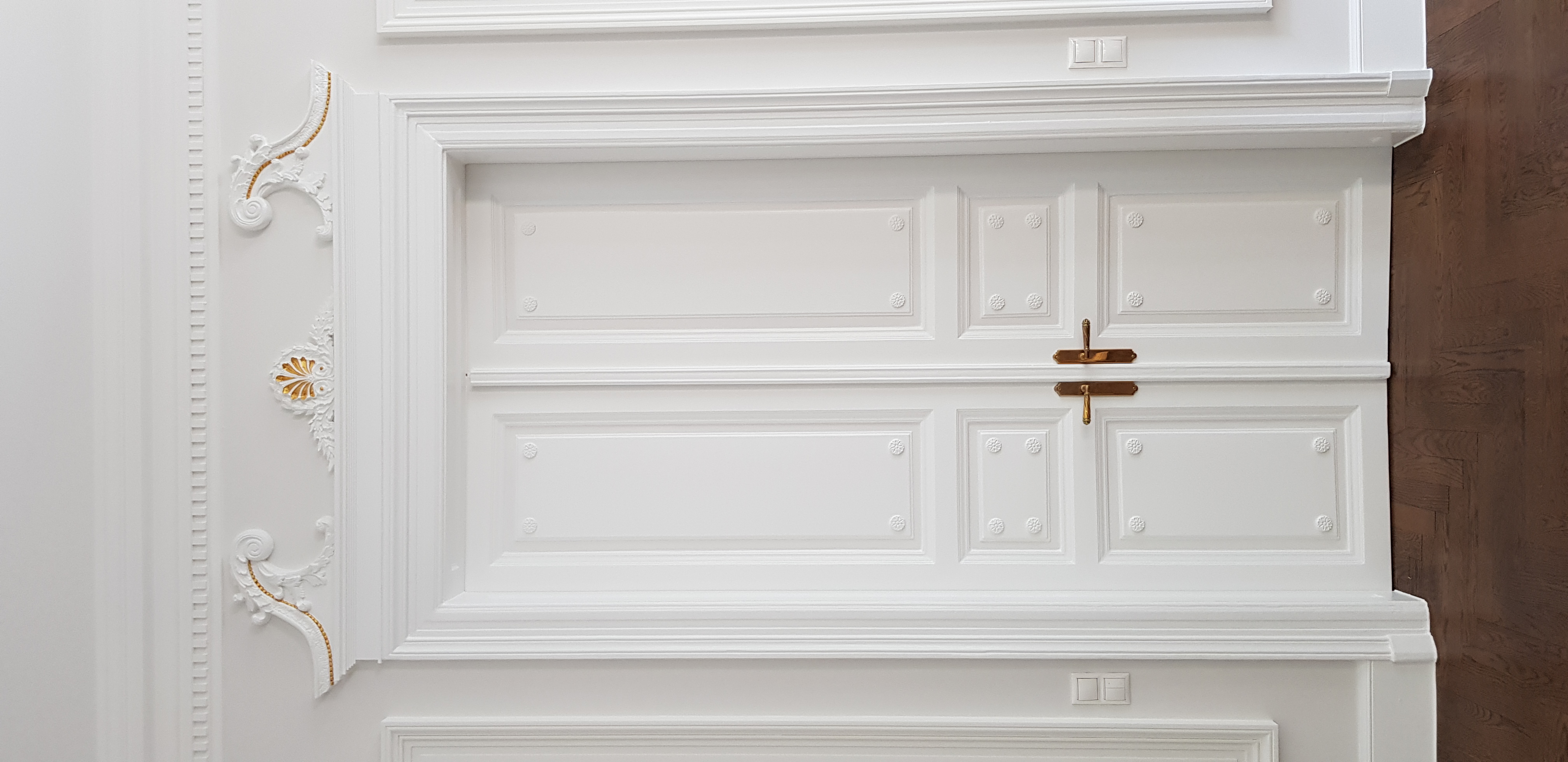 Ajtó–ablak mázolás és Lazúrozás - Kép 1